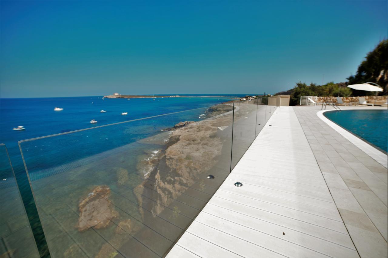 Castello Tafuri Hotell Portopalo Di Capo Passero Exteriör bild