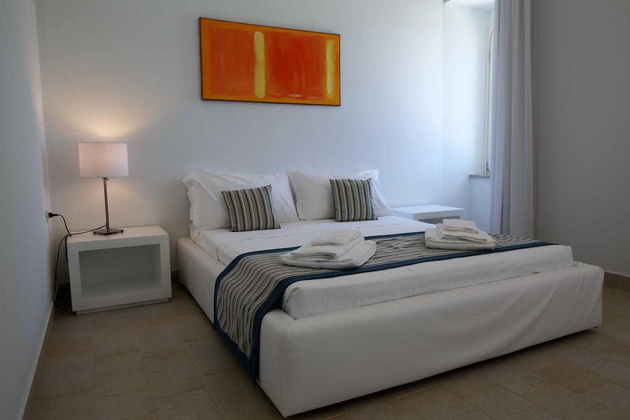 Castello Tafuri Hotell Portopalo Di Capo Passero Exteriör bild